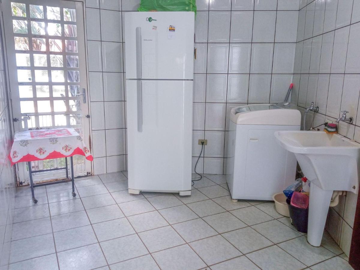 Casa Azul Antares 3 Quartos - Pet Friendly Londrina Exterior foto